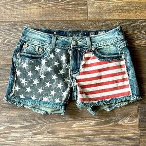 Miss Me American flag jean shorts. Size 30